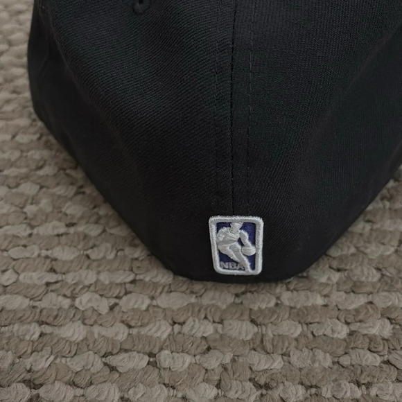 Sacramento Kings new era charcoal grey hat. 7 3/4 - Picture 3 of 4